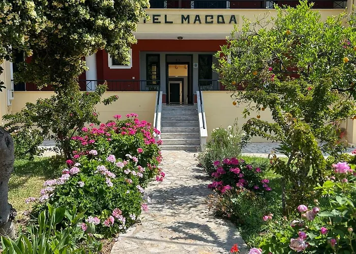 Magda Aparthotel