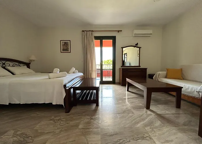 Magda Aparthotel